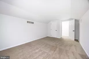 525 Pickering Station Dr, Chester Springs, PA 19425 - Photo 25