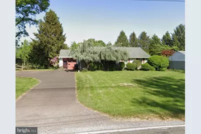 1234 S Hanover Street, Pottstown, PA 19465 - Photo 1