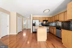 1002 Wharton Ct, Newtown Square, PA 19073 - Photo 9