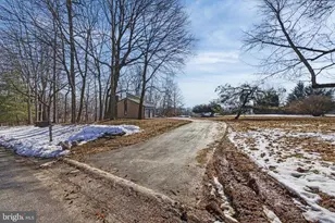 1072 Forest Rd, West Chester, PA 19382 - Photo 3