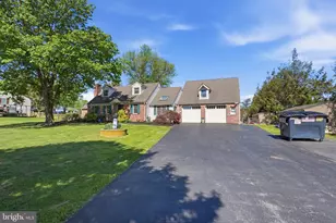 55 Lakeview Dr, Elverson, PA 19520 - Photo 5
