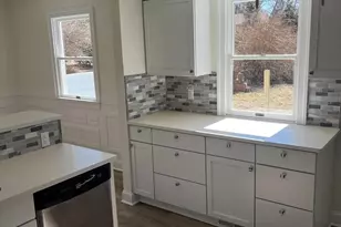 115 Carrie Ln, Phoenixville, PA 19460 - Photo 5