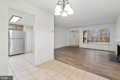 521 Old Forge Crossing, Devon, PA 19333 - Photo 5