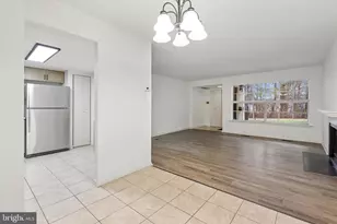 521 Old Forge Crossing, Devon, PA 19333 - Photo 5