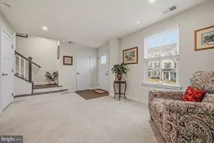 419 Paperbark Sq, Downingtown, PA 19335 - Photo 7