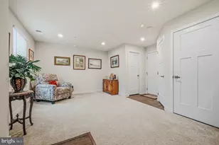 419 Paperbark Sq, Downingtown, PA 19335 - Photo 9