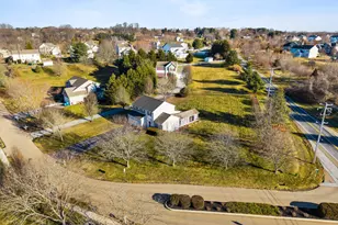 4 McKean Cir, West Grove, PA 19390 - Photo 3