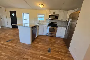 864 Aspen Ave, Spring City, PA 19475 - Photo 5