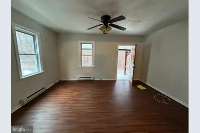 25 Woodland Avenue, Coatesville, PA 19320 - Photo 3