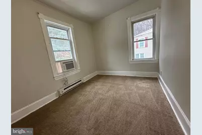 25 Woodland Avenue, Coatesville, PA 19320 - Photo 9