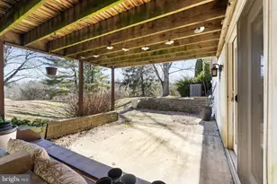 1354 Ridgeview Cir, Downingtown, PA 19335 - Photo 33