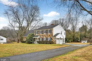 1416 Ponds Edge Rd, West Chester, PA 19382 - Photo 3