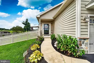 3054 Manor Rd, Coatesville, PA 19320 - Photo 3