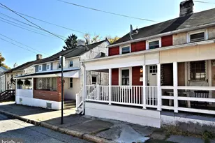 23 Walnut St, Phoenixville, PA 19460 - Photo 3