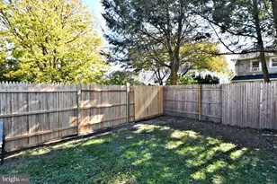 23 Walnut St, Phoenixville, PA 19460 - Photo 39