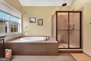 32 Dominic Dr, Downingtown, PA 19335 - Photo 33
