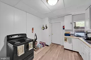 567 S 1st Ave, Coatesville, PA 19320 - Photo 11