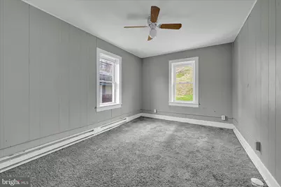 567 S 1st Avenue, Coatesville, PA 19320 - Photo 25