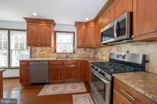 115 Hawthorne Ln, Phoenixville, PA 19460 - Photo 13