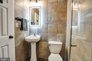 560 Lancaster Ct, Downingtown, PA 19335 - Photo 25