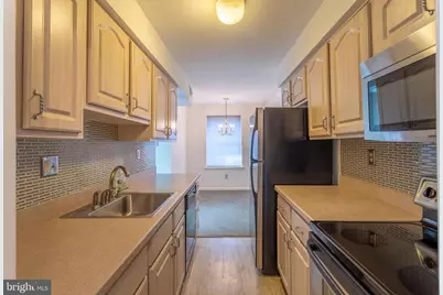 633 Washington Place #33, Chesterbrook, PA 19087 - Photo 7