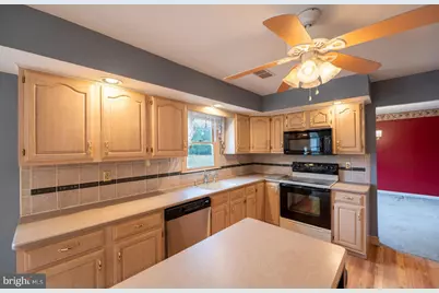 1525 Melville Drive, Pottstown, PA 19465 - Photo 31