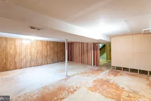 1525 Melville Dr, Pottstown, PA 19465 - Photo 67