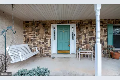 1525 Melville Drive, Pottstown, PA 19465 - Photo 5