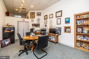 107 W State St, Kennett Square, PA 19348 - Photo 17