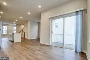 913 Magnolia Ln, Spring City, PA 19475 - Photo 43