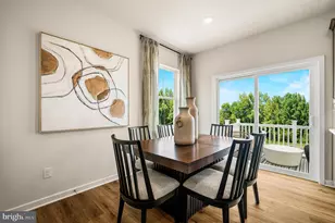 402 Mercury Ln, Phoenixville, PA 19460 - Photo 9