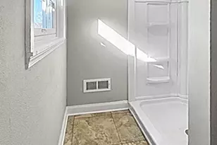 1013 W Bridge St, Spring City, PA 19475 - Photo 13