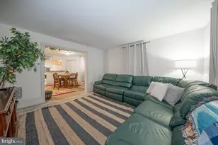 40 Grove Ave, Devon, PA 19333 - Photo 5