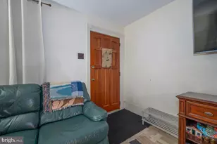 40 Grove Ave, Devon, PA 19333 - Photo 3