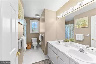 345 Country Ln, Phoenixville, PA 19460 - Photo 39