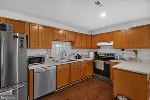 2627 Barclay St, Coatesville, PA 19320 - Photo 9