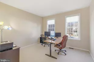 902 Chiswell Dr, Downingtown, PA 19335 - Photo 5