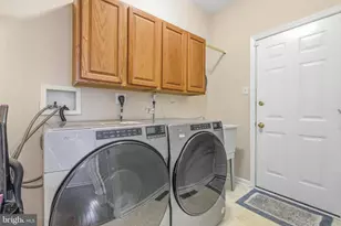 902 Chiswell Dr, Downingtown, PA 19335 - Photo 17