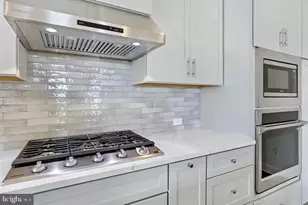 636 Appaloosa Rd, Downingtown, PA 19335 - Photo 3