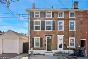 324 Prospect St, Phoenixville, PA 19460 - Photo 1