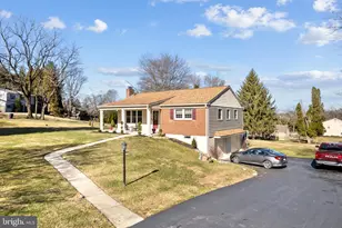 209 Cheyney Dr, West Chester, PA 19382 - Photo 3