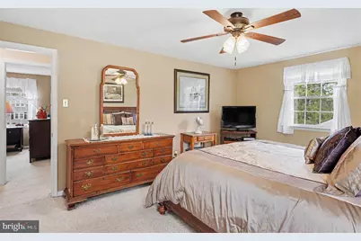 95 Kleyona Avenue, Phoenixville, PA 19460 - Photo 23