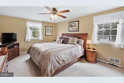 95 Kleyona Avenue, Phoenixville, PA 19460 - Photo 17