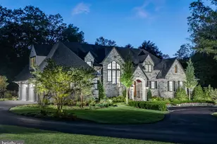 1335 Carolannes Way, West Chester, PA 19382 - Photo 3