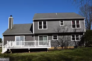 393 Clover Ct, West Grove, PA 19390 - Photo 5