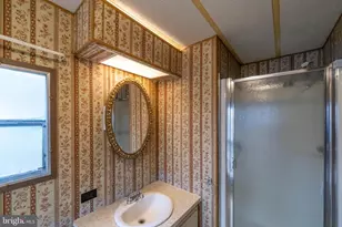 9 Oak Dr, Spring City, PA 19475 - Photo 17