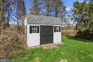 22 N Chestnut St, Elverson, PA 19520 - Photo 59