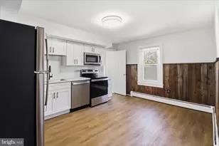 22 N Chestnut St, Elverson, PA 19520 - Photo 15