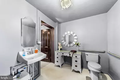 221 E Locust Street, Oxford, PA 19363 - Photo 9