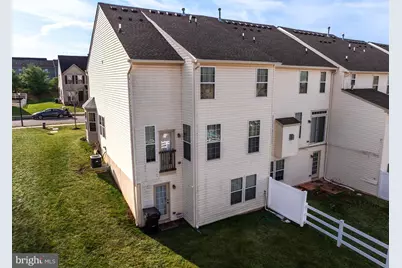 217 S Savanna Drive, Pottstown, PA 19465 - Photo 3